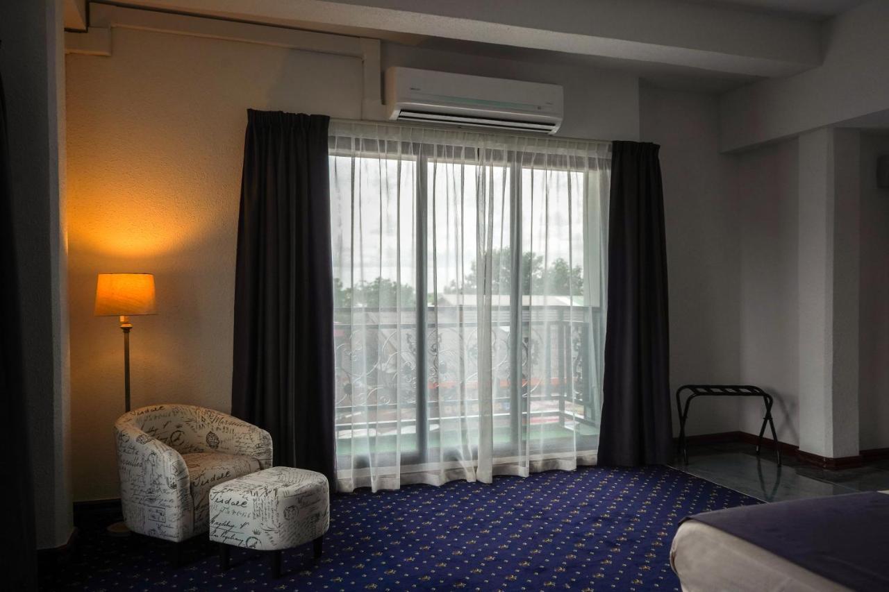 Royal Breeze Paramaribo Exteriör bild